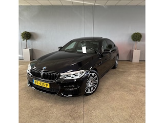 BMW 520d M Sport - Open dak - Ambi - HUD - Camera - Memory