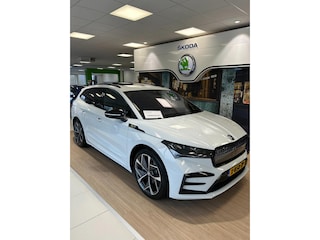 Skoda Enyaq RS Edition 82kWh 220Kw/300Pk 4X4!! Exclusief, uiterst compleet en in absolute nieuwstaat!!