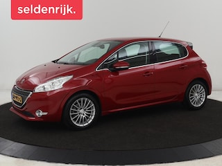 Peugeot 208 1.6 e-HDI Allure | Navigatie | Climate control | Cruise control | Parkeerhulp | Bluetooth | 16'' lichtmetalen velgen