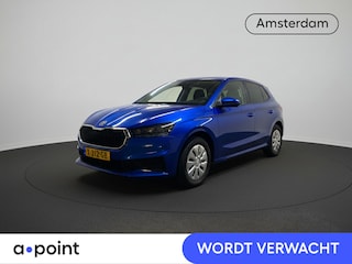 Skoda Fabia 1.0 TSI Ambition 95 pk | Verlengde garantie | Navigatie via App | Parkeersensoren achter | Cruise control | LED koplampen |