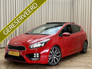 Kia ProCeed pro_cee'd 1.6 GT 204 PK *Panoramadak* 5-drs / Recaro / Xenon / Keyless / Cruise / Stoel-/Stuurverwarming / Camera / Navigatie / 18'' LMV