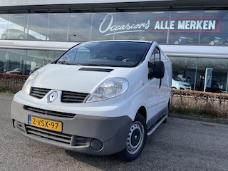 Renault Trafic 2.0 dCi T27 L1H1 Eco Airco - Cruise control - Parkeersensor achter - Trekhaak - Zijschuifdeur rechts - Tussenschot volledig -  Radio/cd speler