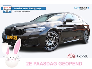 BMW 545e xDrive M-sport black edition | Incl. 12 maanden garantie Assisted driving | Head-up display | 6 cilinder! | Apple carplay/Android auto | Stoelverwarming | Parkeercamera | Harman/Kardon |