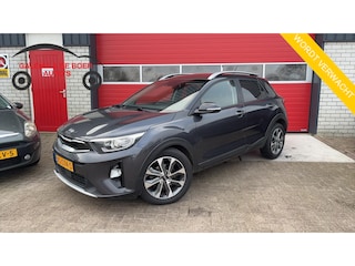 Kia Stonic 1.0 T-GDi DynamicLine KEYLESS / CARPLAY / CAMERA / NAVI / CLIMA / PDC / BLUETOOTH / CRUISE / NL-AUTO