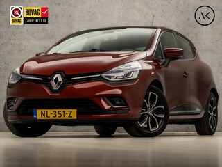 Renault Clio 0.9 TCe Intens Sport (PANORAMADAK, NAVIGATIE, CLIMATE, LEDER, CRUISE, BASS REFLEX, SPORTSTOELEN, LED KOPLAMPEN, PARKEERSENSOREN, GETINT GLAS, LM VELGEN, NIEUWSTAAT)