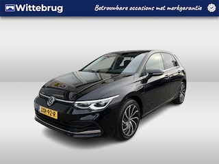 Volkswagen Golf 1.4 eHybrid Style / AUTOMAAT/ PARK. SENSOREN/ MEMORY SEATS/ ERGO ACTIVE/ IQ. LIGHT/ STOEL-STUURVERWARM./ KEYLESS/ APP CONNECT/ ADAPT. CRUISE/ CLIMA/ DAB/ 17" LMV