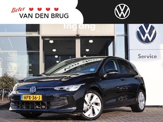 Volkswagen Golf 1.5 204 pk eHybrid Life Edition | Trekhaak | ACC | LED | App connect | Camera | 17'' LM | Sfeerverlichting | Fabrieksgarantie geldig tot 02-06-2029 of 100.000km |