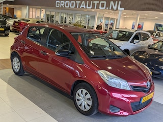 Toyota Yaris 1.0 VVT-i Comfort Airco, Stuurbekrachtiging