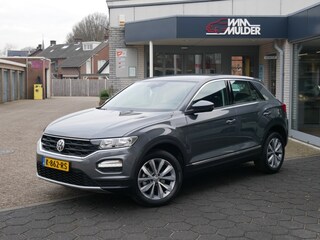 Volkswagen T-Roc 1.5 TSI STYLE  **Airco//Navi//Lm//Th **