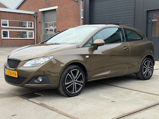 Seat Ibiza 1.2 Style Panoramadak Clima Cruise LM 17”
