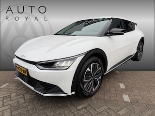 Kia EV6 Air 58 kWh SOH 100% | ADAPTIEVE CRUISECONTROL | NAVIGATIE | LEDER | VERWARMDE VOORSTOELEN | FULL LED PAKKET | AIRCO / ECC | ACHTERUITRIJCAMERA | PARKEERSENSOREN ACHTER |