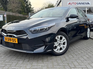 Kia Ceed 1.0 T-GDi DynamicLine | All Season | Apple Carplay | Climate | Cruise |