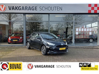 Toyota Yaris 1.5 Hybrid Business Plus