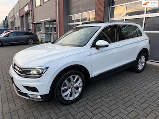Volkswagen Tiguan 1.4 TSI DSG LED ACC Pano Camera Carplay