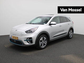 Kia Niro EV e-Niro DynamicPlusLine 64 kWh | Apple Carplay / Android Auto | Panoramadak | Achteruitrijcamera | Parkeersensoren |