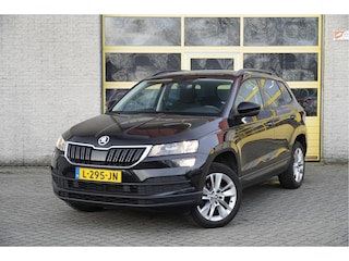 Skoda Karoq 1.0 TSI Business Edition BJ2021 Lmv 17" | Led | Pdc | Navi | App-Connect | Climate control | Cruise control | Extra getint glas