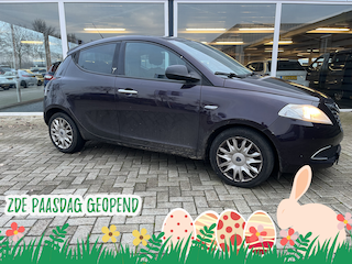 Lancia Ypsilon 0.9 TwinAir Silver Airco / Cruise