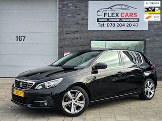 Peugeot 308 1.2 PureTech Blue Lease|Panoramadak|12 Maanden Garantie|Distrubitie VV