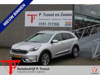 Kia Niro 1.6 GDi Design edition/1ste Eigenaar/Navigatie/Achteruitrijcamera/Trekhaak/Apple carplay/Cruise control/Licht metalen velgen/Privacy glas/Lane assist