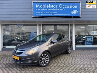 Opel Corsa 1.2-16V Color Edition