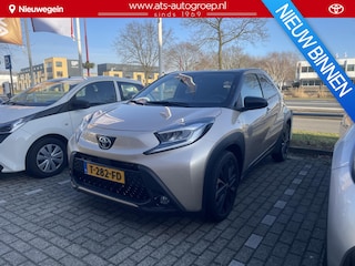 Toyota Aygo 1.0 VVT-i S-CVT Premium | 1e Eigenaar | Org NL en slechts 10.030 km | Duurste uitvoering |
