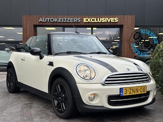 Mini Cooper Cabrio 1.6 Chili Parkeersensoren achter Mistlampen Airco 16"L.M.