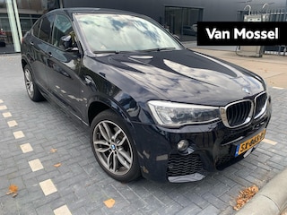 BMW X4 xDrive20i High Executive M Sport Edition AUTOMAAT | HEAD UP | M-PAKKET | NAVIGATIE | SPORTSTOELEN | LEDER | CRUISE | CLIMA | 360 CAMERA | PDC | 12 MAANDEN BOVAG GARANTIE |