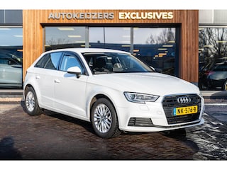Audi A3 Sportback 1.0 TFSI Koplampreiniging Airco 16"L.M. Radio/CD Multifunctioneel stuurwiel
