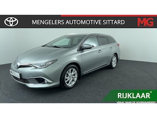 Toyota Auris Touring Sports 1.8 Hybrid Executive
