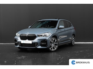 BMW X1 xDrive25e 163 PK eDrive Edition Panoramadak | Trekhaak | Head up | Keyless | Adaptive cruise control