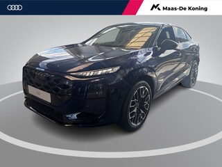 Audi Q3 1.5 TFSI e-hybrid S edition 272 PK · Matrix LED koplampen · OLED achterlichten · Tech pakket Pro