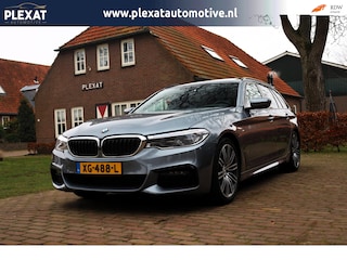 BMW 5-serie Touring 520d High Executive Aut. | M-Pakket | Panorama | HUD | Virtual Dash | Stoelverwarming | Dealeronderhouden |