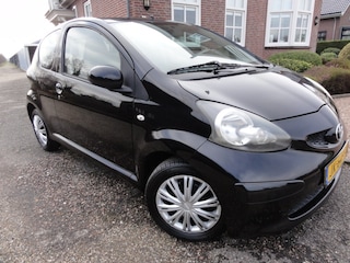 Toyota Aygo 1.0-12V + 3 DRS AIRCO !! A.P.K 09-12-2026 !!