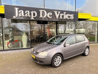 Volkswagen Golf 1.6 FSI Optive