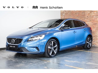 Volvo V40 T3 Polar+ Sport | Afneembare trekhaak | Panoramadak | Premium Audio by Harman Kardon | Navigatie | Parkeercamera | Parkeersensoren voor en achter | Volvo on Call | Keyless Entree | Volvo Guard Alarm