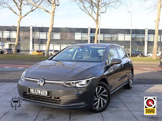 Volkswagen Golf 1.4 eHybrid PHEV 204PK | Adaptive Cruise | Memory | Massage | Stoel&Stuurverwarming | Carplay/Android |