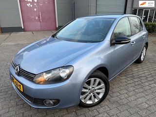Volkswagen Golf 1.2 TSI Style 2011 BlueMotion navi carplay alcantara luxe