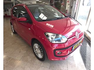Volkswagen Up 1.0 high up!