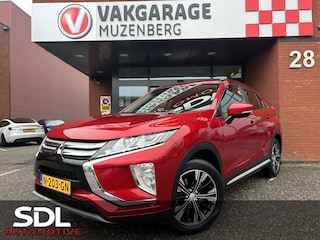 Mitsubishi Eclipse Cross 1.5 DI-T 4WD First Edition // LED // APPLE CARPLAY / ANDROID AUTO // CAMERA // KEYLESS // DAB // CRUISE