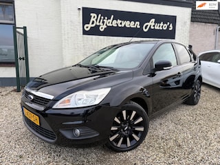 Ford Focus 1.6 Black Magic Airco | LM 17' | Half Leer