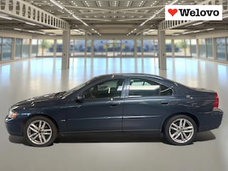 Volvo S60 2.4 Momentum Uniek aantoonbaar 107.000 Km