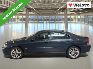Volvo S60 2.4 Momentum Uniek aantoonbaar 107.000 Km