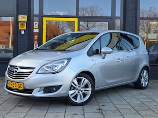 Opel Meriva 1.4 Turbo Automaat Cosmo 120pk I Climate + Cruise contr I Leder/stof I Navi I 17" I Armst I Parksensor v+a I Trekhaak