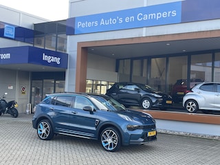 Lynk & Co 01 1.5 / panoramadak / 360 graden camera / memory seats