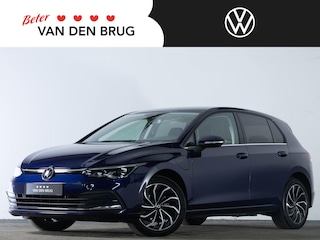 Volkswagen Golf 1.4 eHybrid 204 PK DSG Style | LED IQ | Achteruitrijcamera | Stoel- en Stuurverwarming | Sideassist | Travelassist |