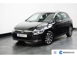 Volkswagen Golf VIII Lim. 1.4 eHybrid 204PK Phev | STOELVERW. |  CAMERA | MEMORY | NAVIGATIE | CRUISE CONTROL | 17INCH | FULL LED