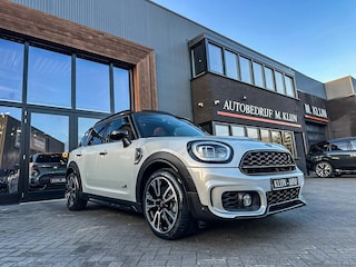 Mini Countryman Cooper S E ALL4 John Cooper Works 220pk/Chester Brown leer/Pano/Bomvol