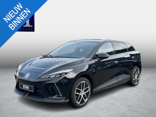 MG 4 64 kWh Luxury LONG RANGE | SOH 97%|18.000KM! | DEALER ONDERHOUDEN| 7 JAAR GARANTIE BIJ MG| SUPER COMPLETE AUTO| RONDOMZICHT CAMERA| STOEL+ STUUR VERWARMING| DODE HOEK