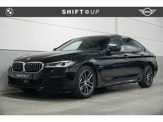 BMW 530e xDrive M-Sport | Schuifdak | Harman Kardon | Head Up