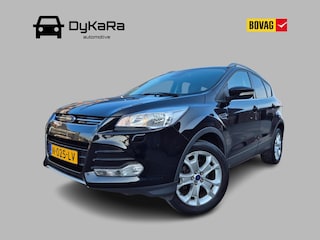Ford Kuga 1.5 Titanium Styling Pack Navi, Half leder, Stoelverwarming